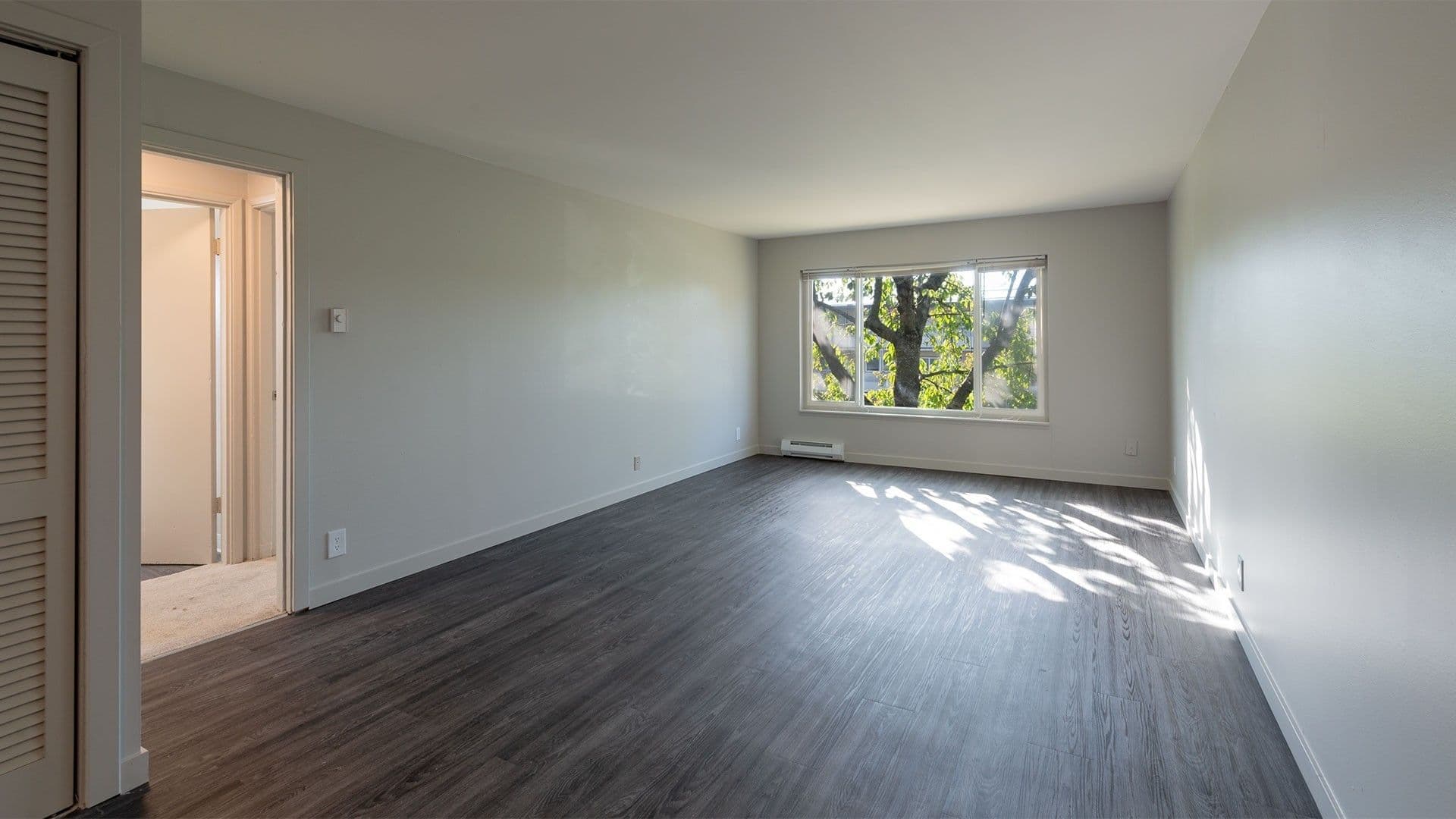 Seattle Apartment: 1901 E Fir St