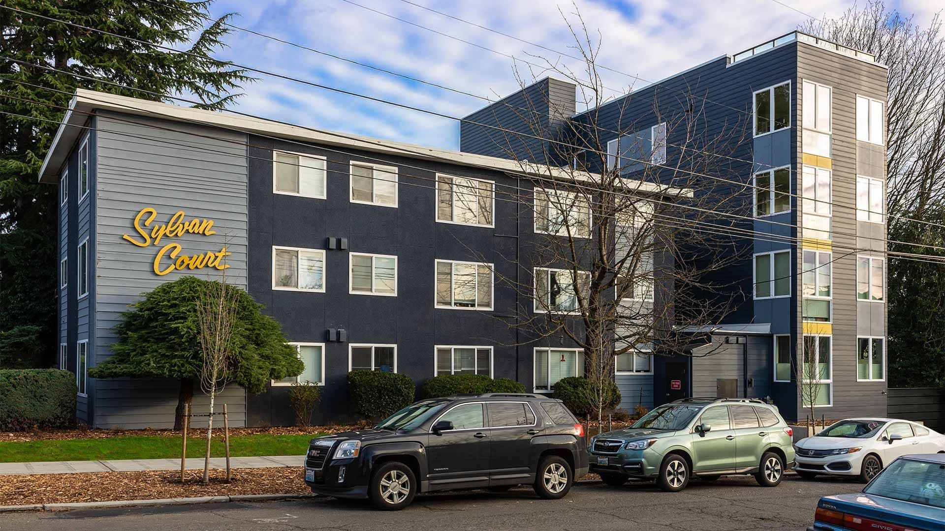 Seattle Apartment: 1901 E Fir St