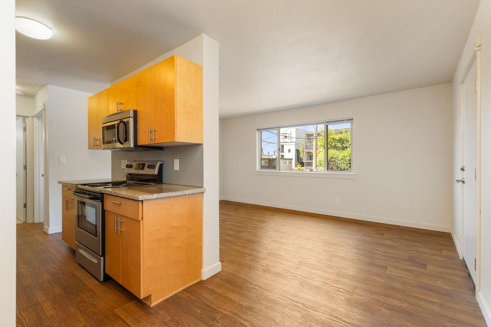 Seattle Apartment: 3919 S Pearl St
