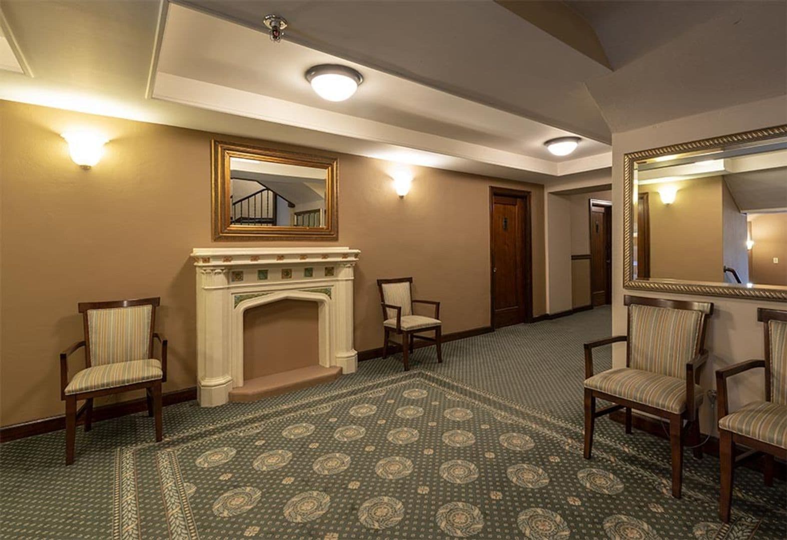 Seattle Apartment: 505 Boylston Ave E