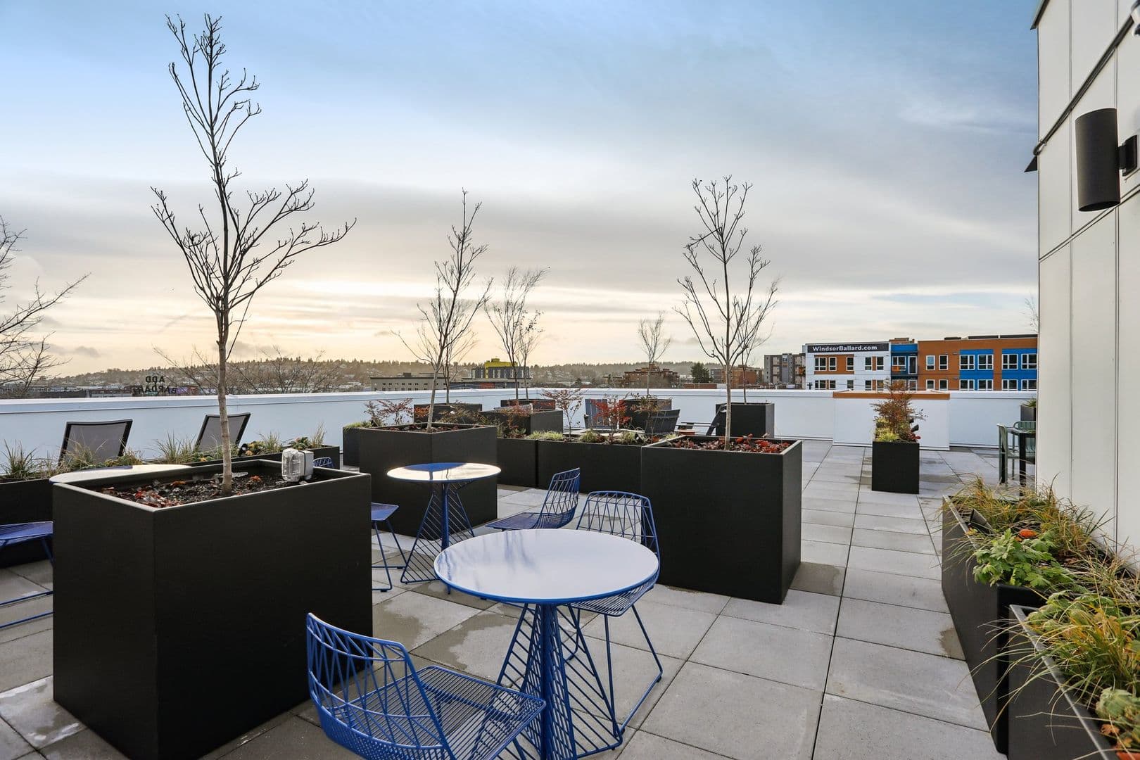 Seattle Apartment: 1140 NW Market St