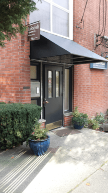 Seattle Apartment: 1821 Harvard Ave