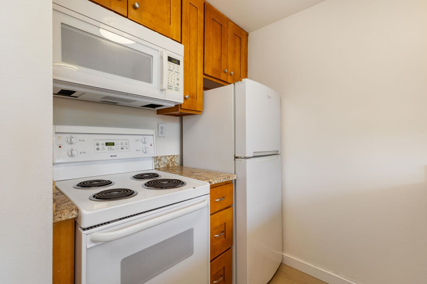 Seattle Apartment: 312 Harvard Ave E