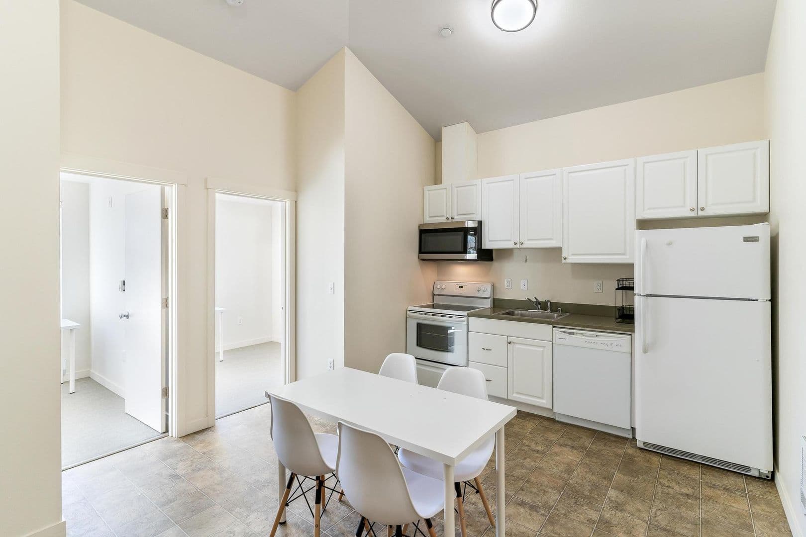 Seattle Apartment: 4215-4221 9th Ave NE