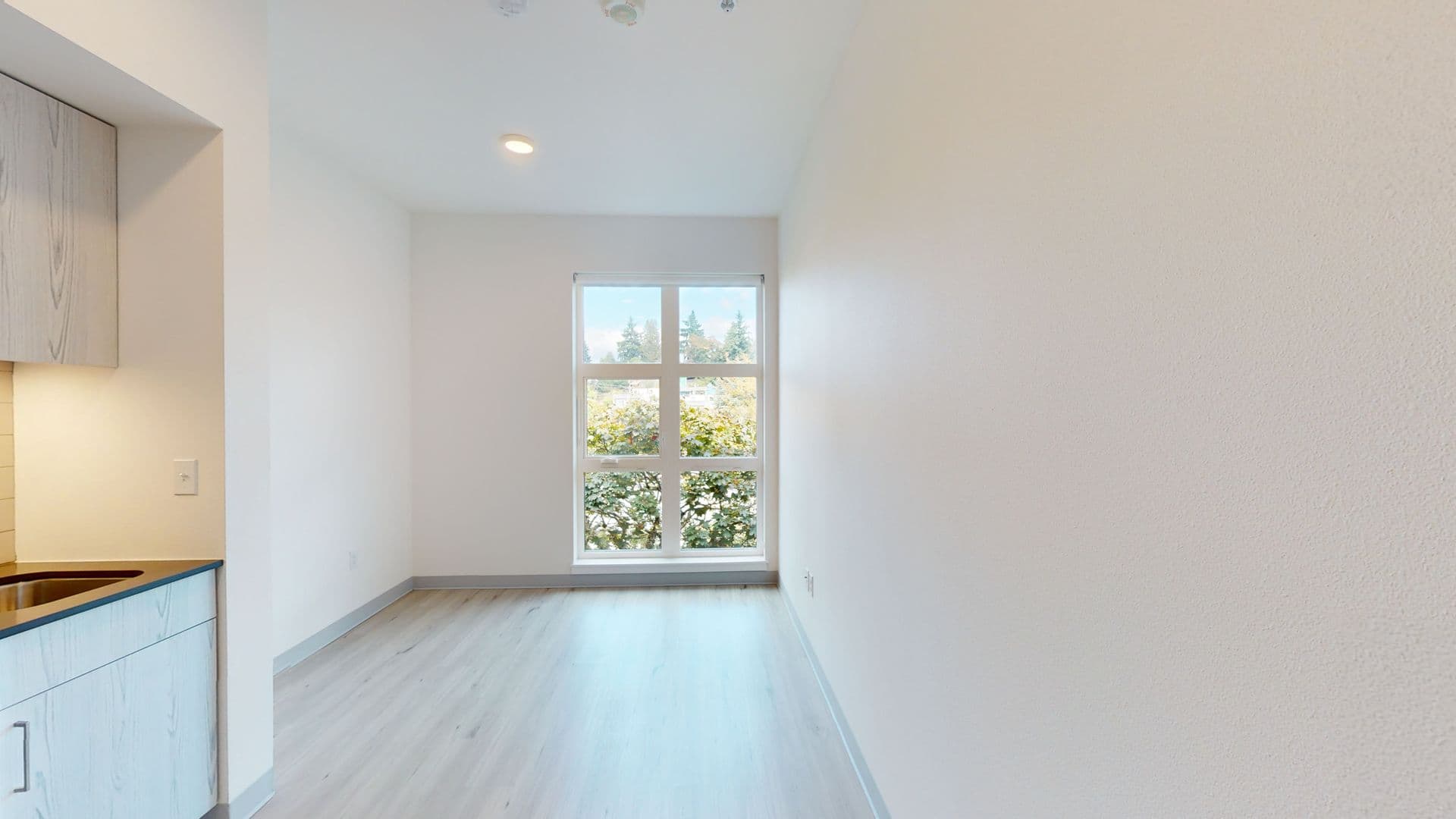 Seattle Apartment: 5231 Rainier Ave S