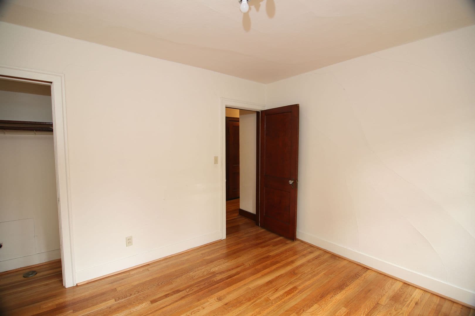 Seattle Apartment: 309 Belmont Ave E