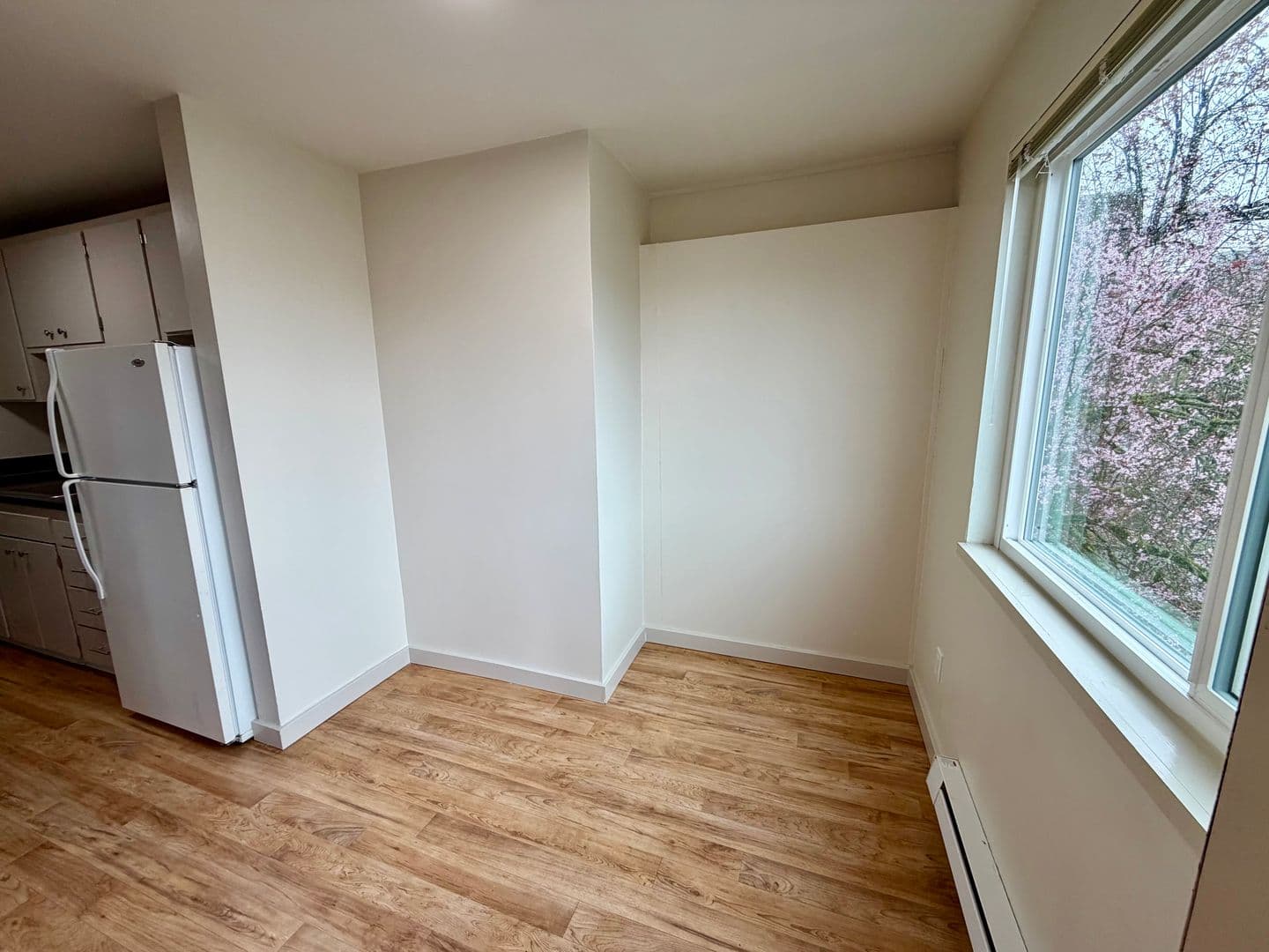 Seattle Apartment: 1653 21st Ave
