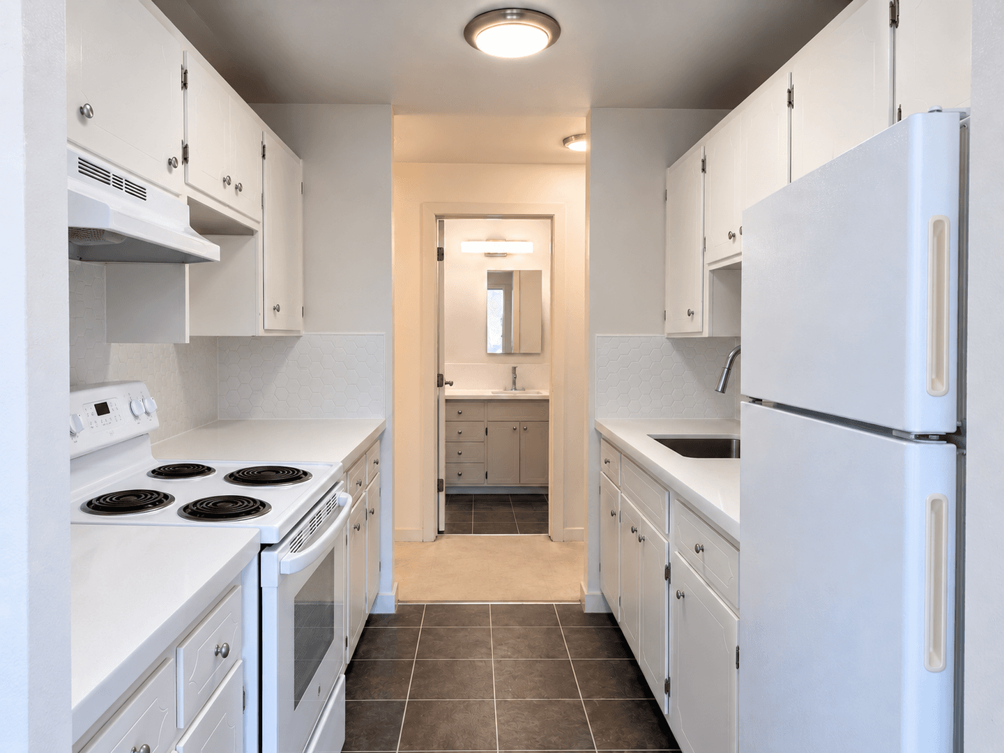 Seattle Apartment: 1653 21st Ave