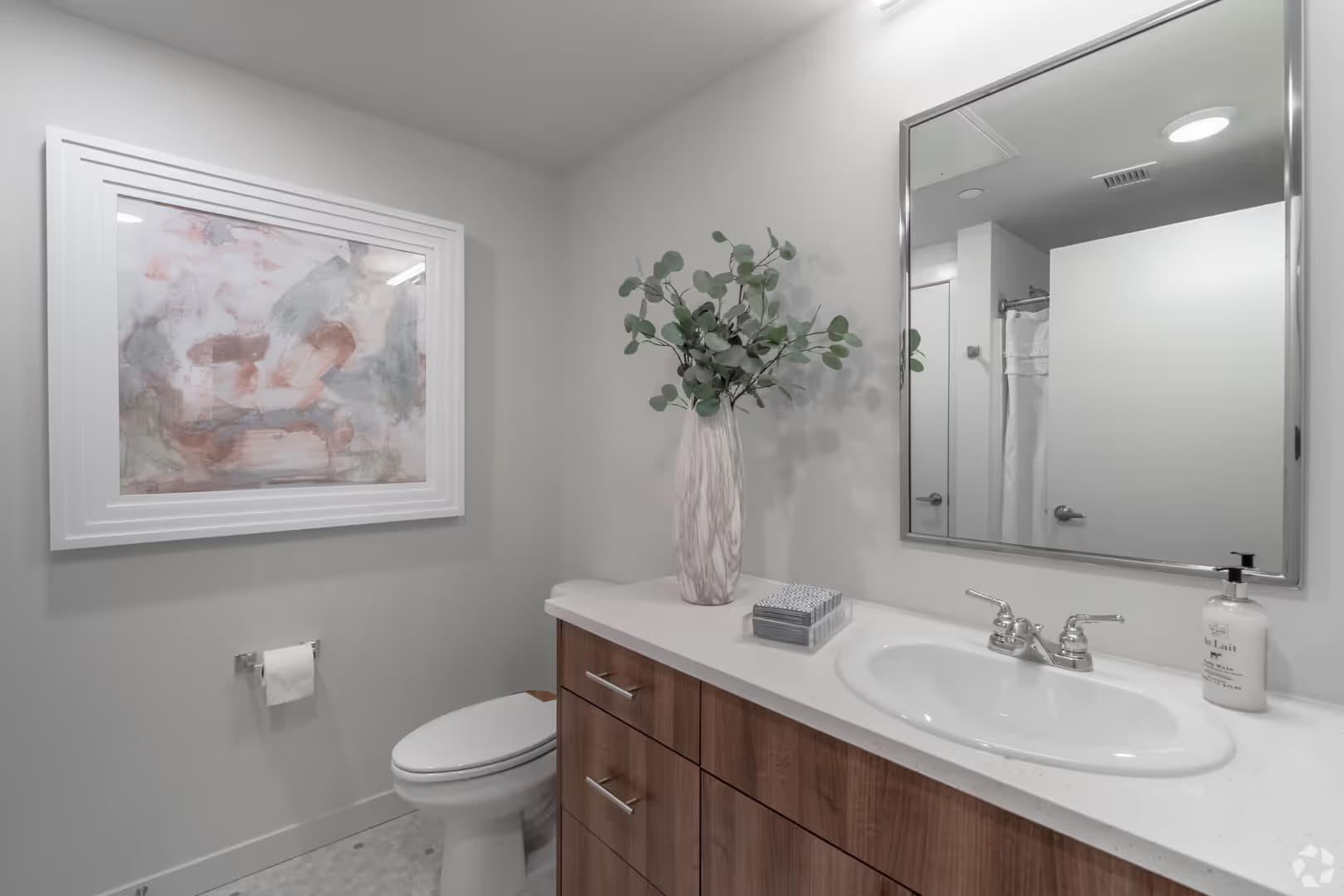 Shoreline Apartment: 304 NE 152nd Street
