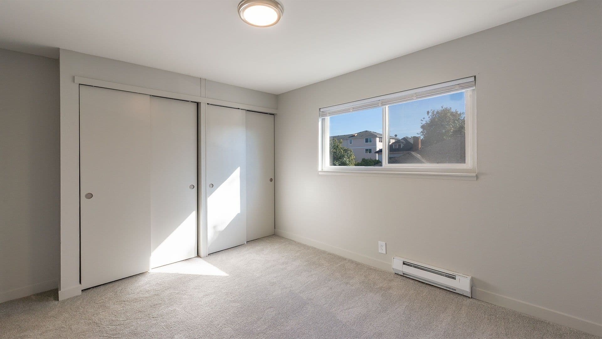 Seattle Apartment: 1901 E Fir St