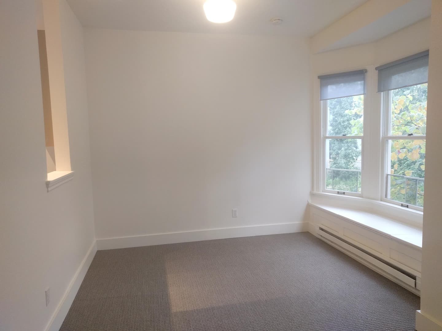 Seattle Apartment: 1420 Belmont Ave