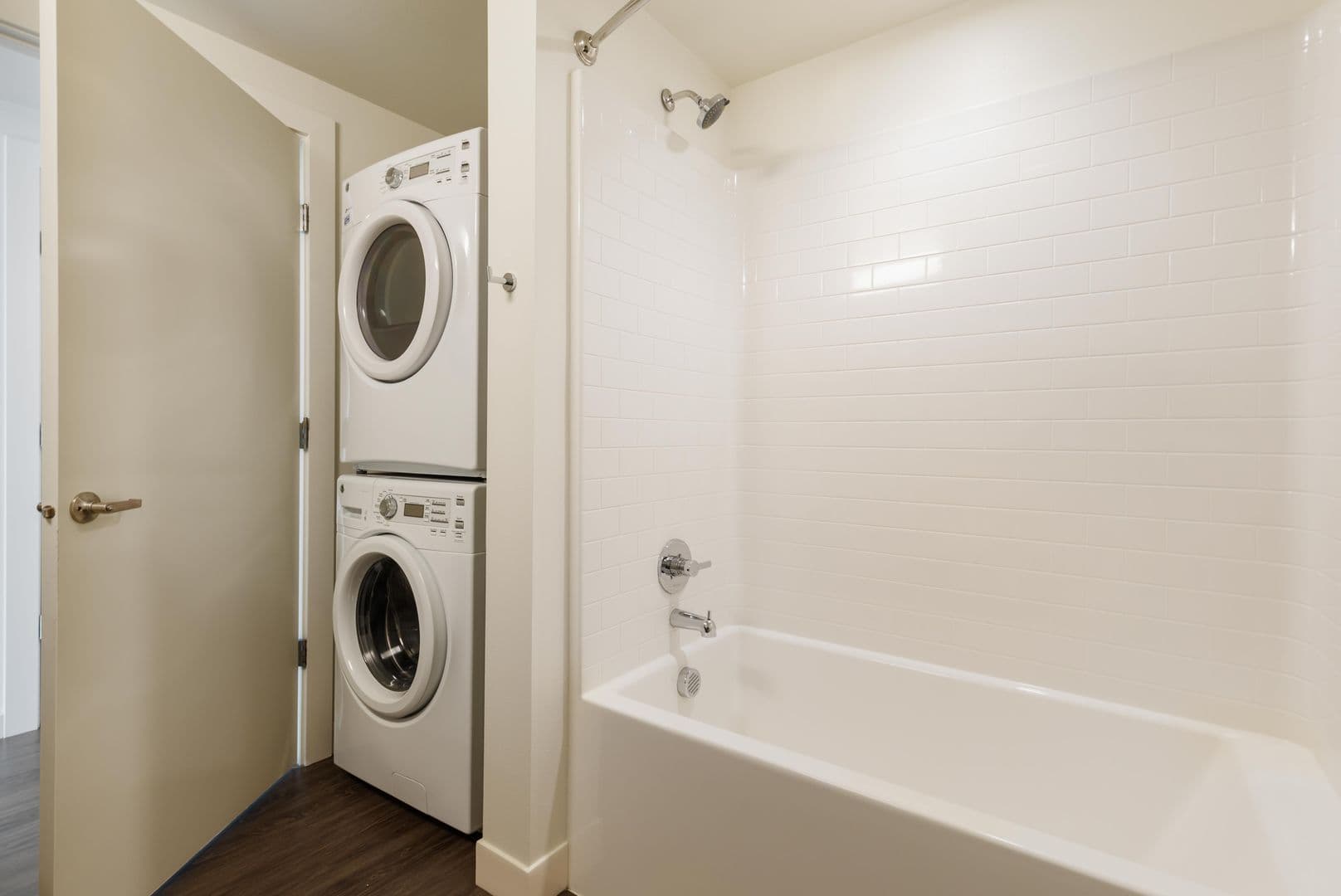 Seattle Apartment: 840 E. Denny Way