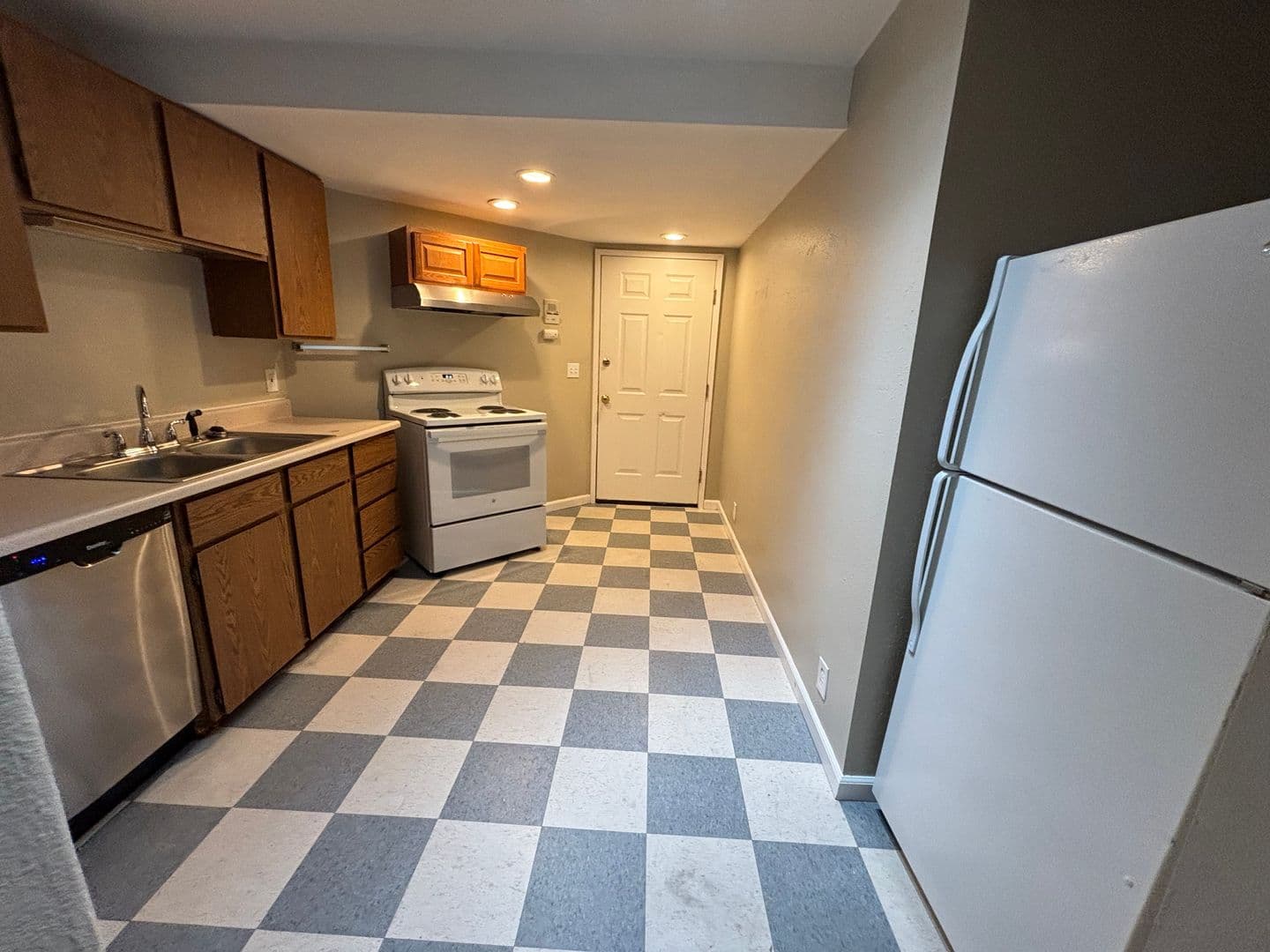 Seattle Apartment: 317 Harvard Ave E