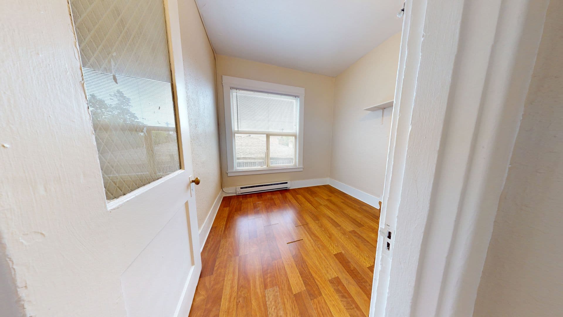 Seattle Apartment: 317 Harvard Ave E