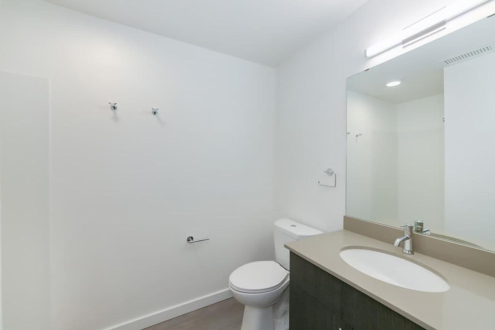 Seattle Apartment: 3702 S Hudson St