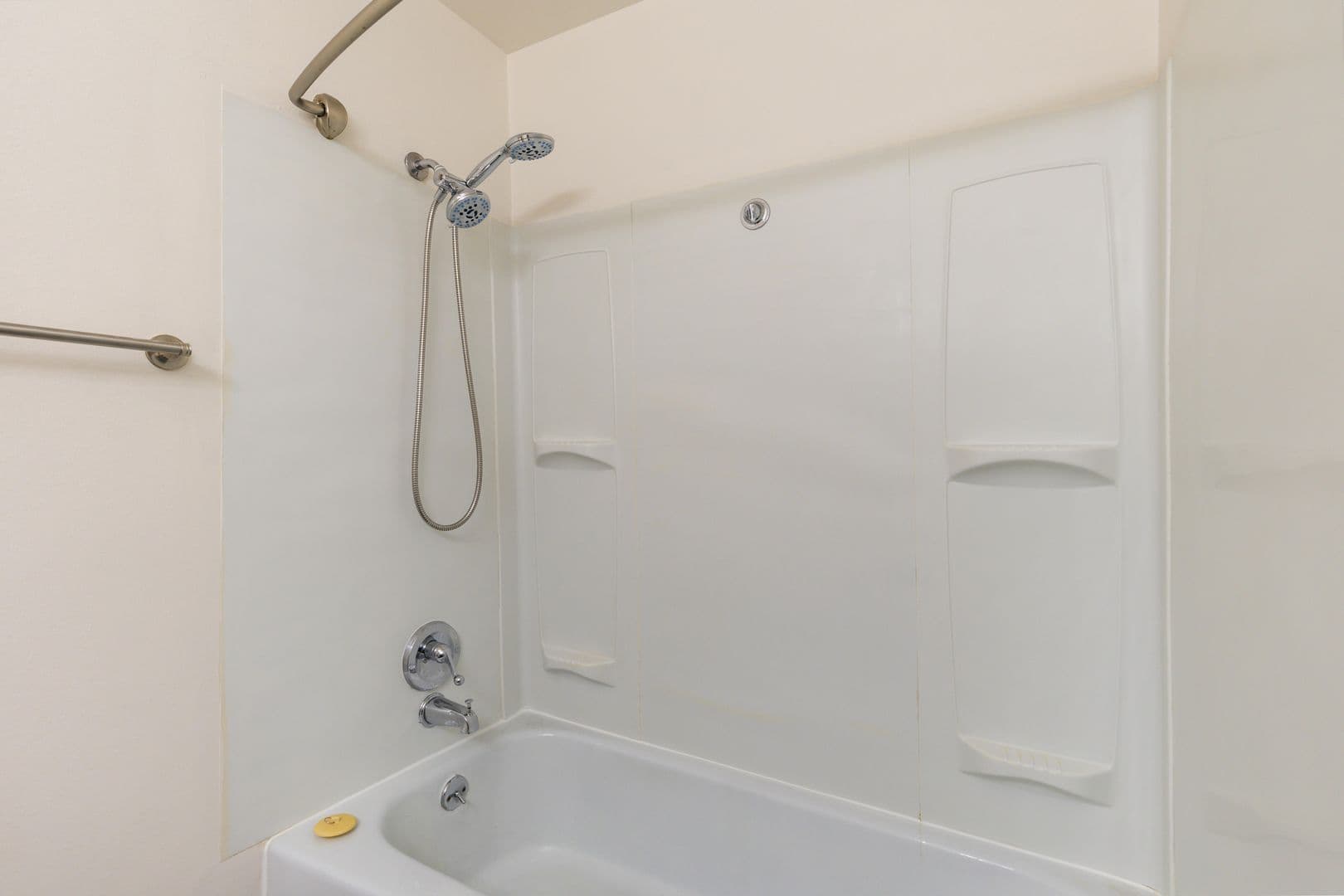 Seattle Apartment: 312 Harvard Ave E