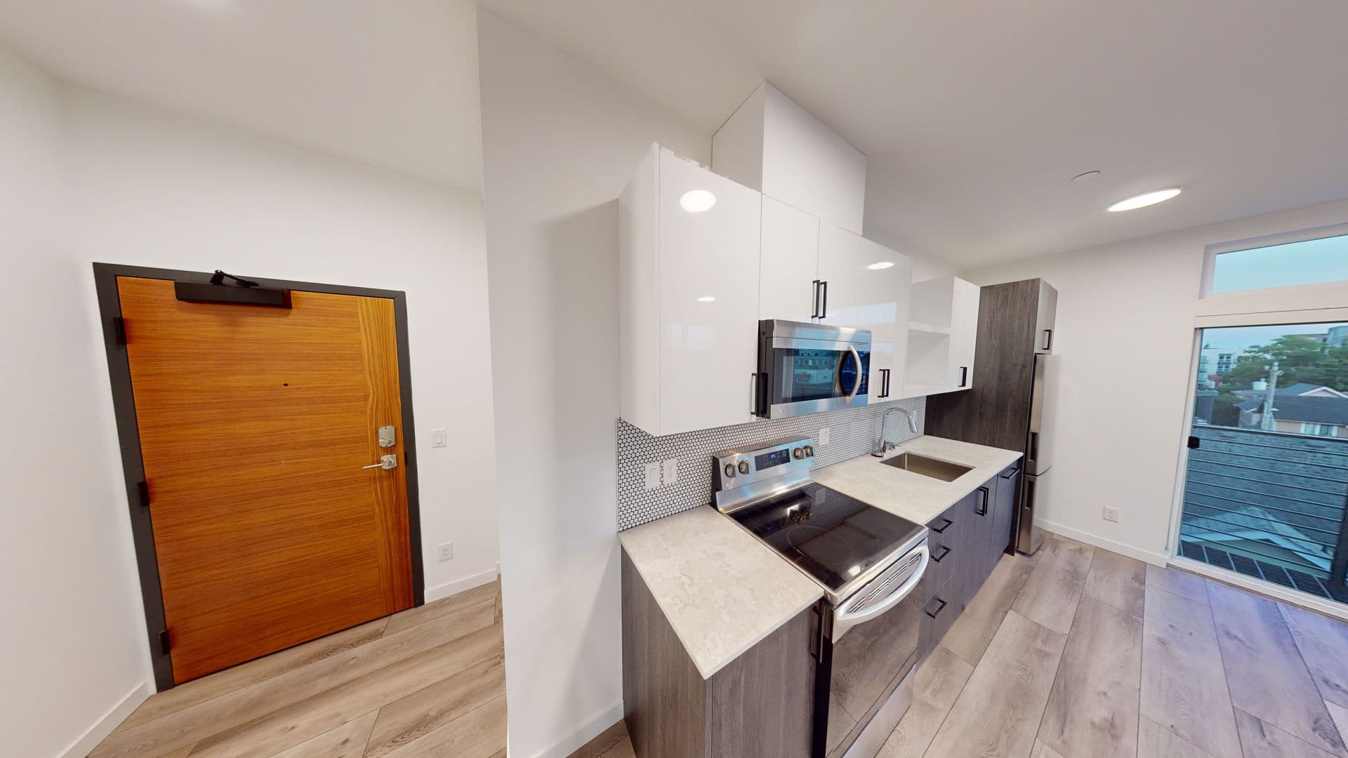 Seattle Apartment: 1123 NW 57th Street