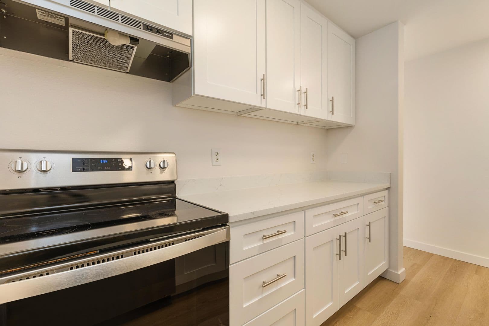 Seattle Apartment: 1203 NE 135th St