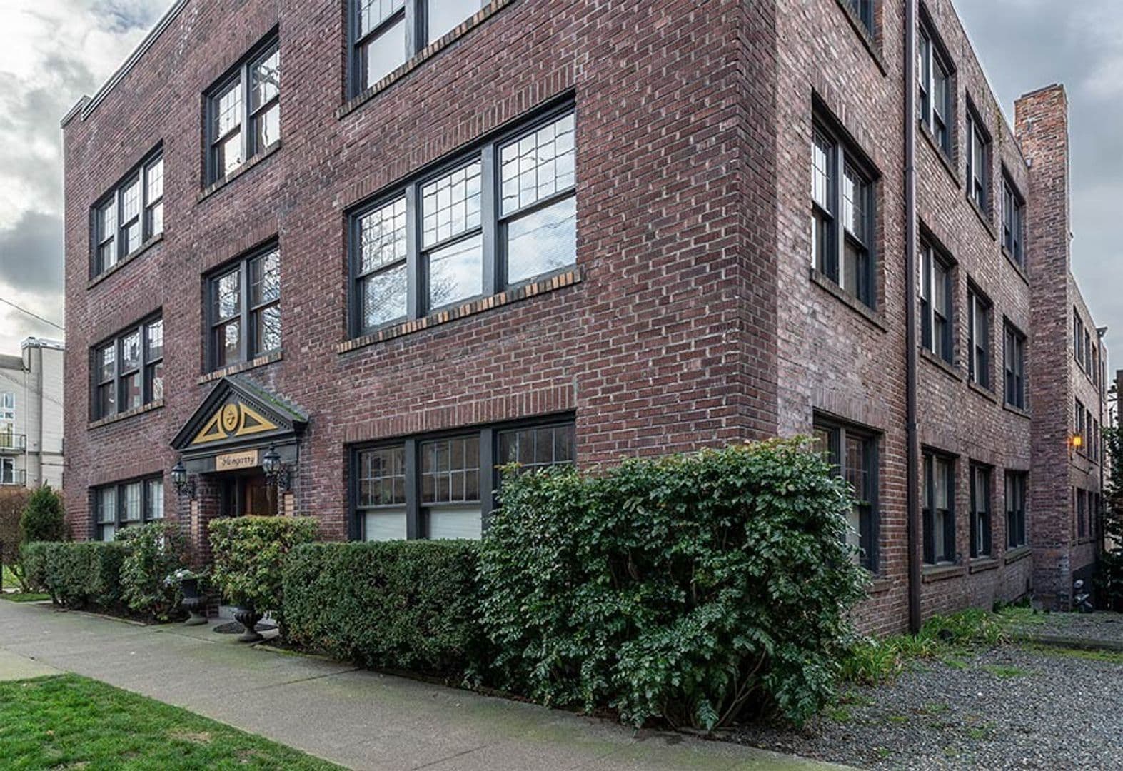 Seattle Apartment: 309 Belmont Ave E