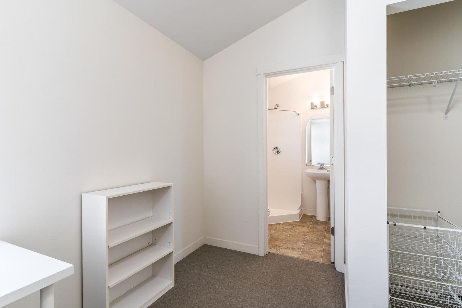 Seattle Apartment: 4215-4221 9th Ave NE
