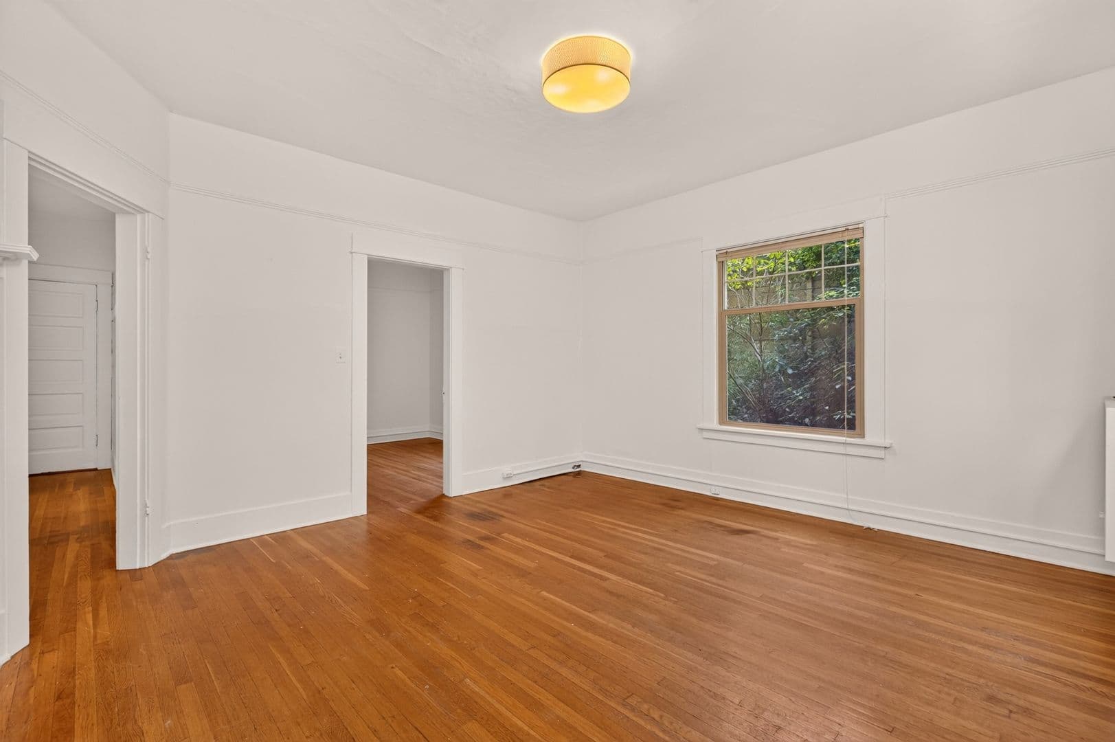 Seattle Apartment: 1052 E Thomas St