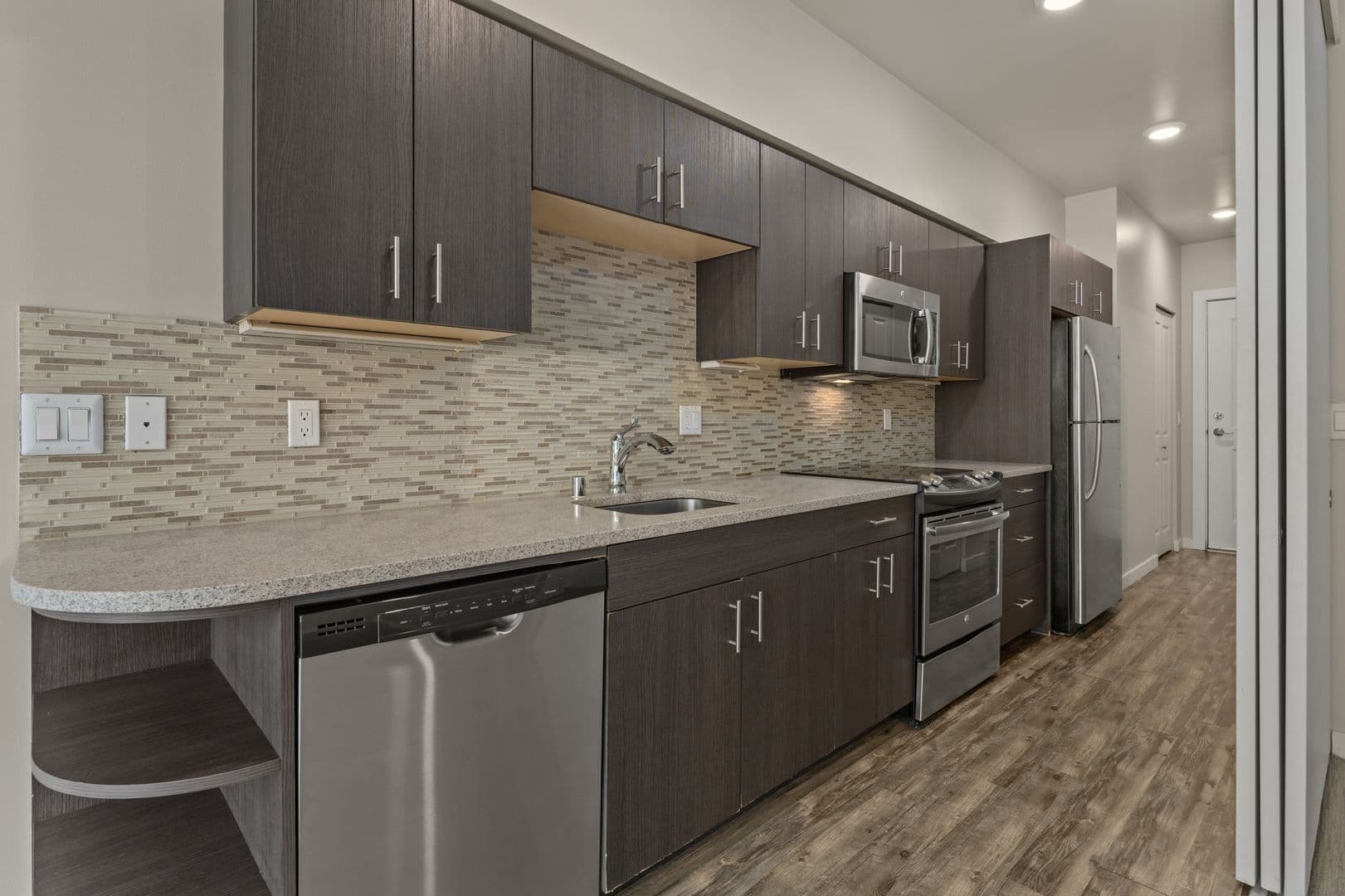 Seattle Apartment: 954 E. Union St.