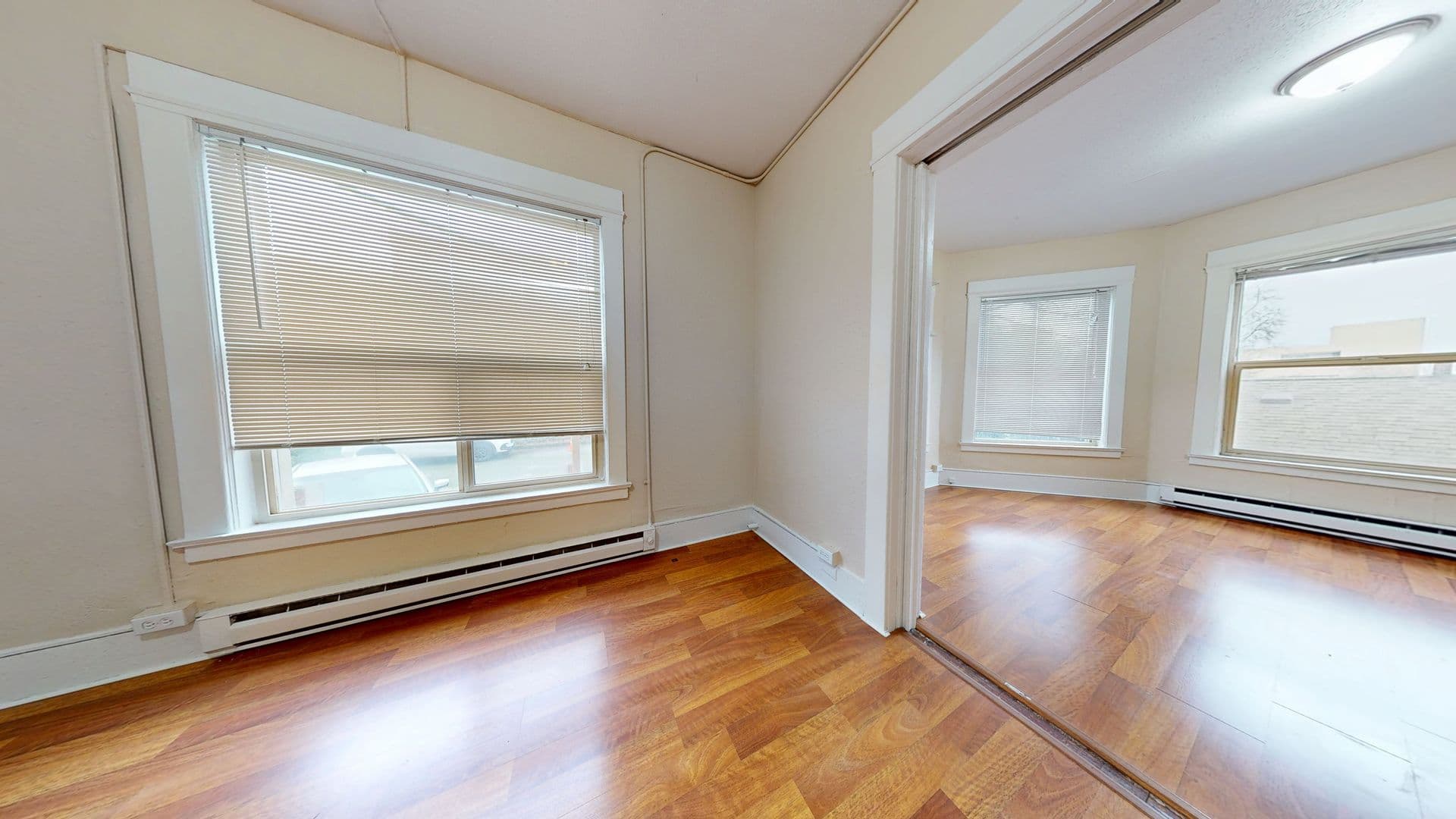 Seattle Apartment: 317 Harvard Ave E