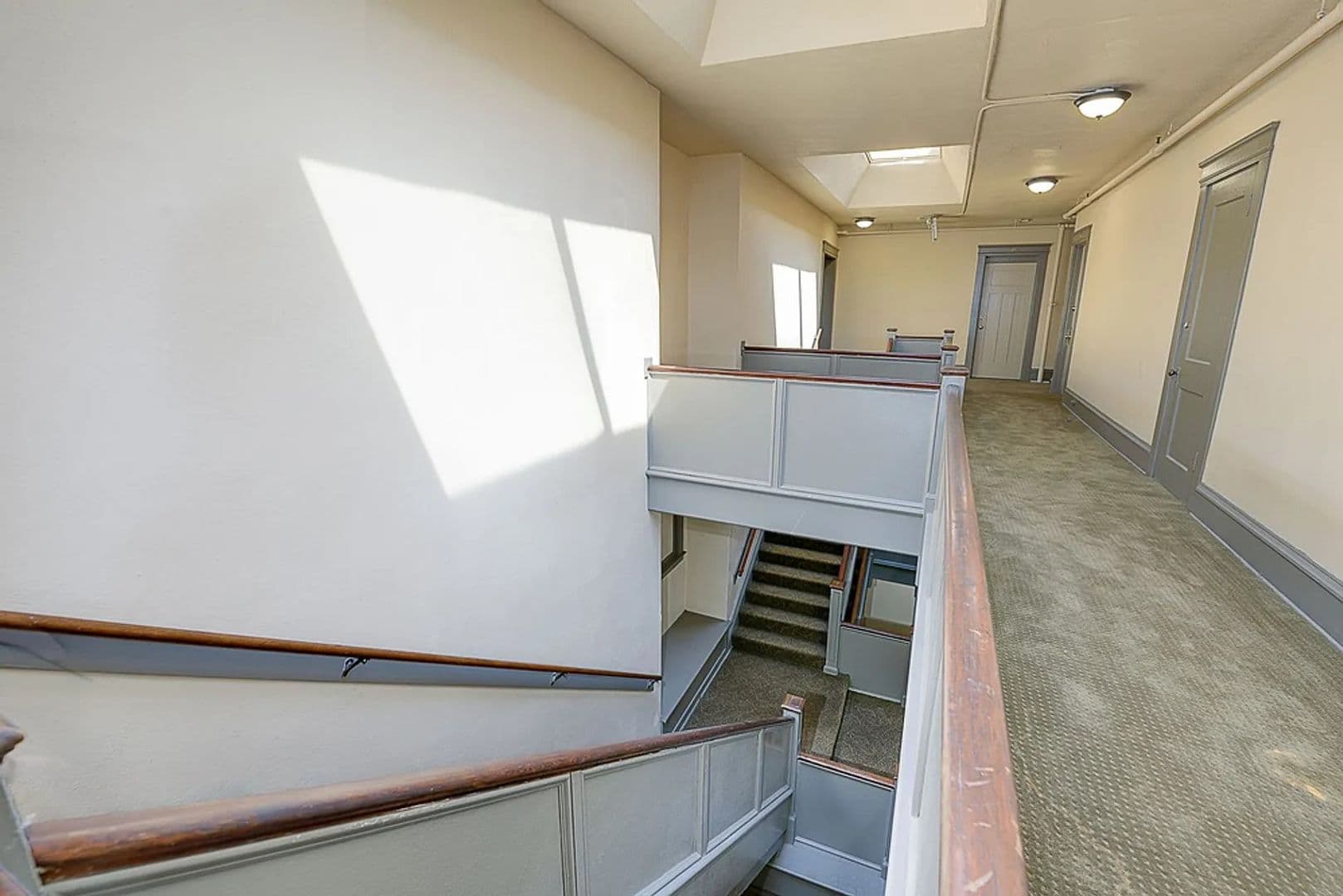 Seattle Apartment: 317 Harvard Ave E