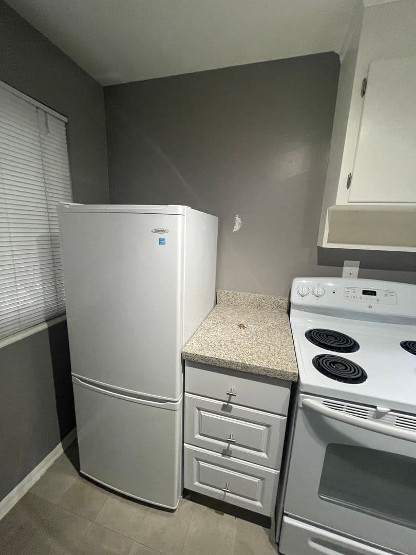 Seattle Apartment: 1101 10th Ave E