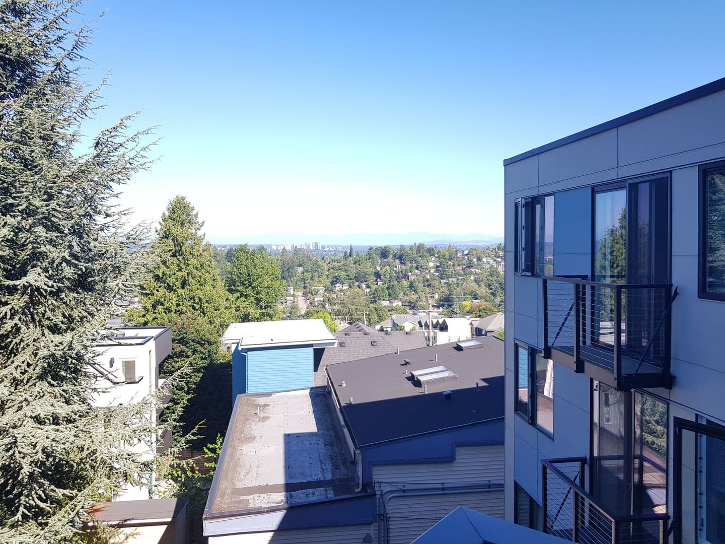 Seattle Apartment: 2302 E Denny Way