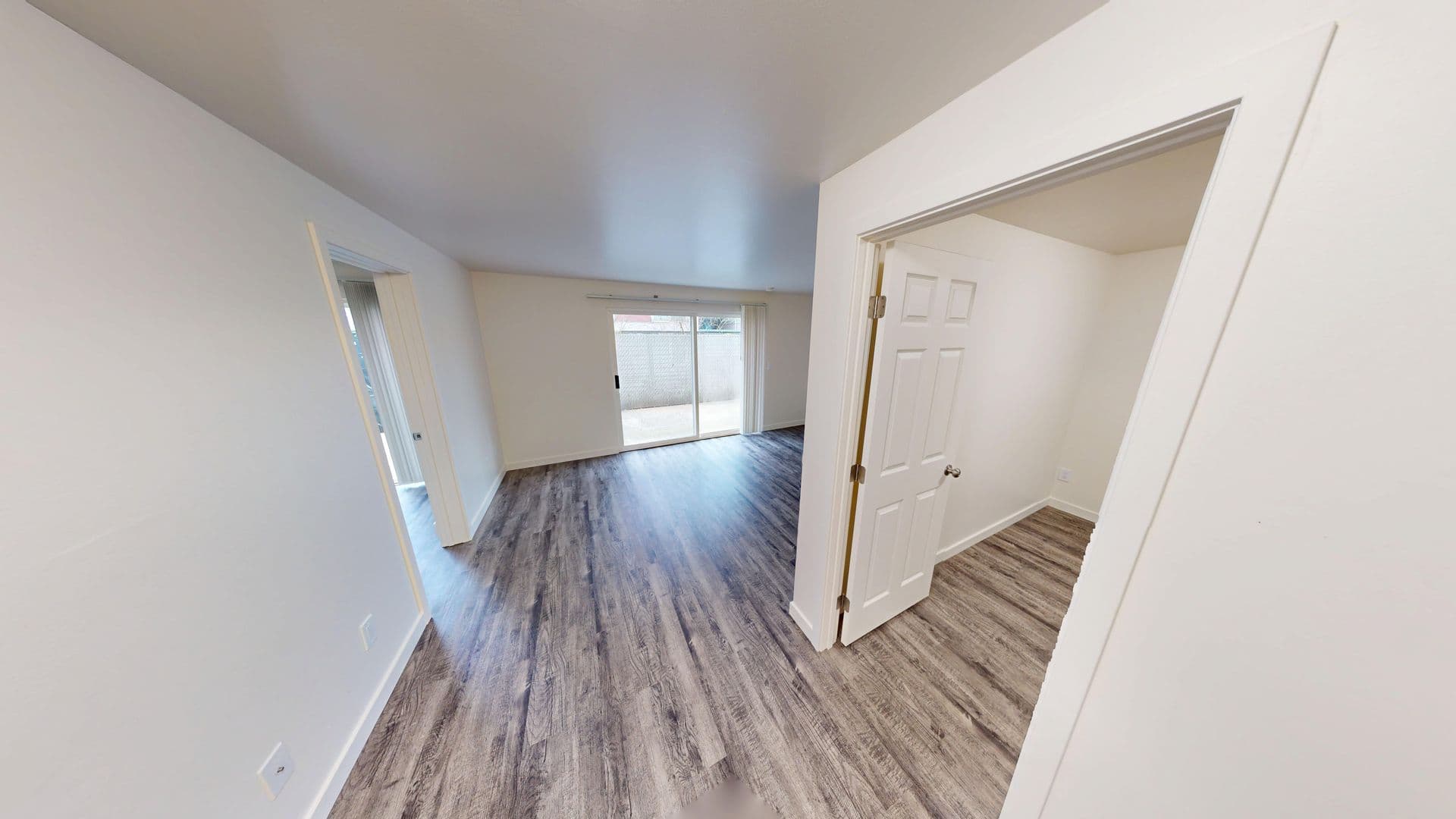 Seattle Apartment: 4110 12th Ave NE