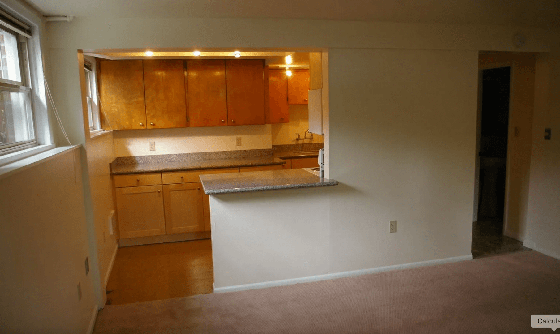 Seattle Apartment: 5019 Phinney Ave N