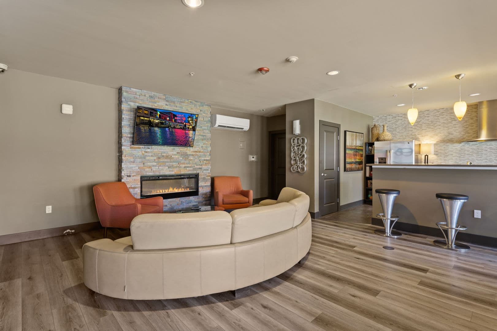 Seattle Apartment: 954 E. Union St.