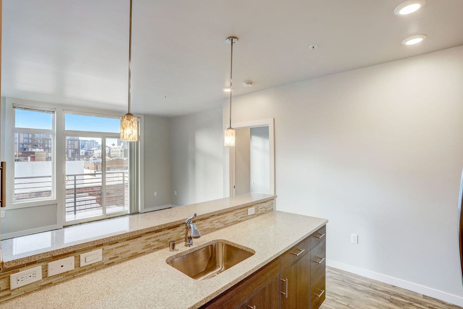 Seattle Apartment: 954 E. Union St.