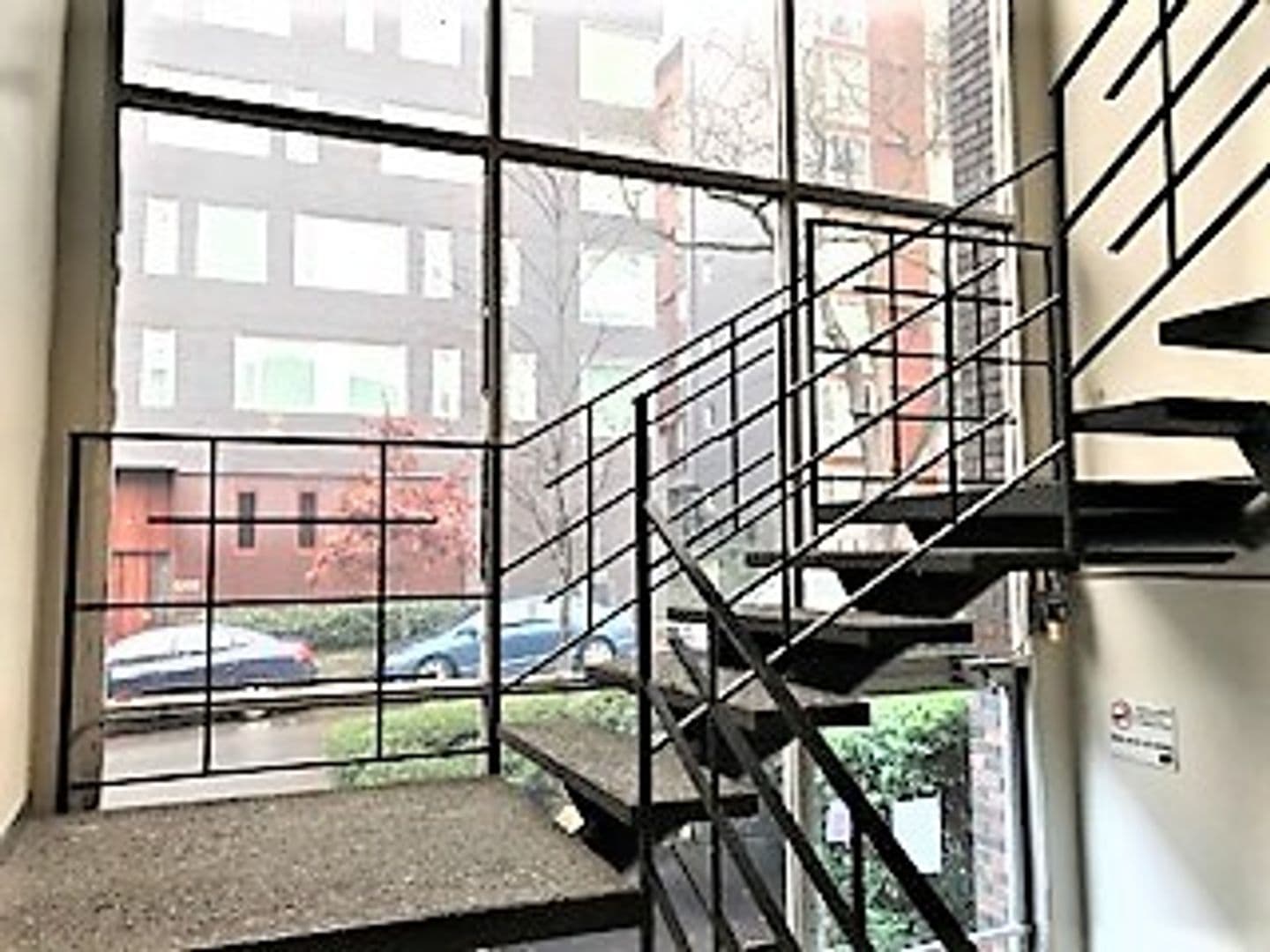Seattle Apartment: 4110 12th Ave NE