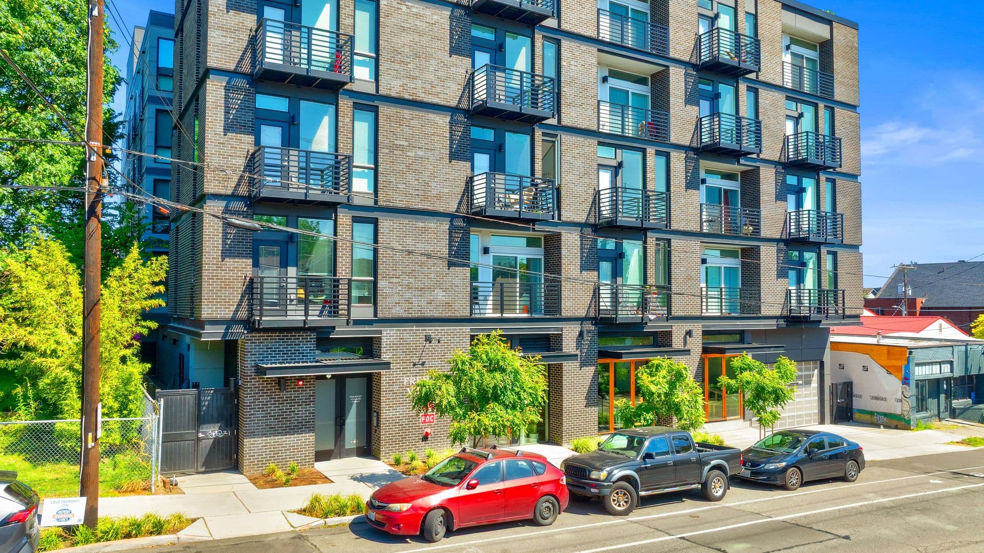 Seattle Apartment: 4316 Fremont Ave N