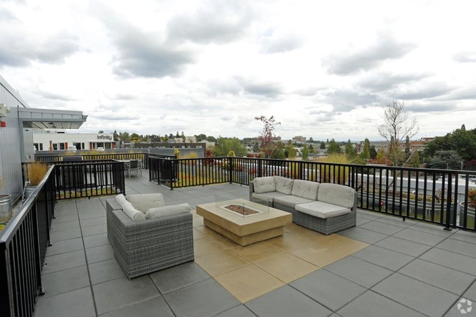 Seattle Apartment: 954 E. Union St.