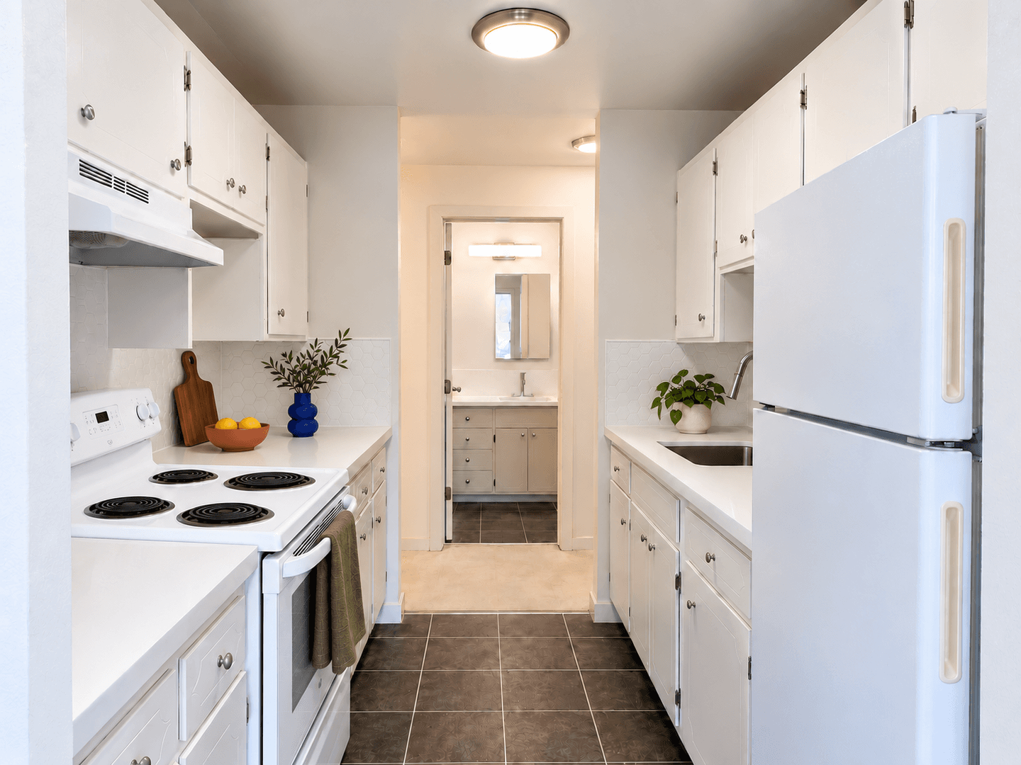 Seattle Apartment: 1653 21st Ave