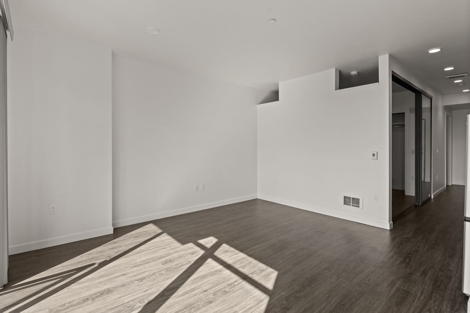 Seattle Apartment: 840 E. Denny Way