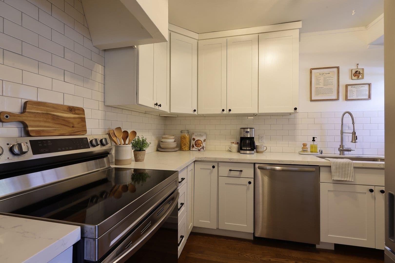 Seattle Apartment: 1710 E Denny Way