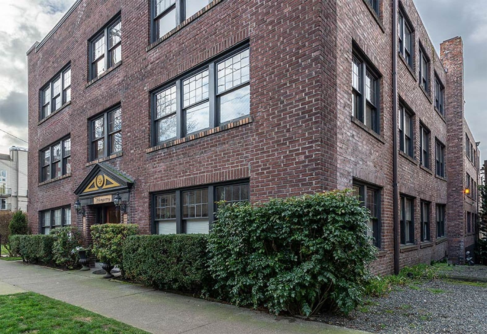 Seattle Apartment: 309 Belmont Ave E