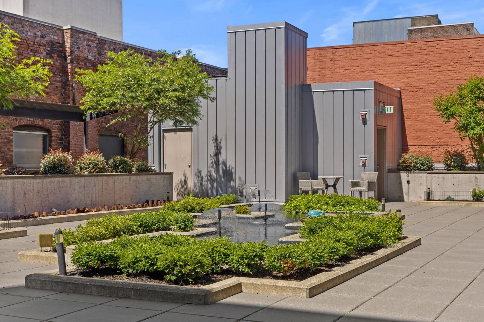 Seattle Apartment: 954 E. Union St.