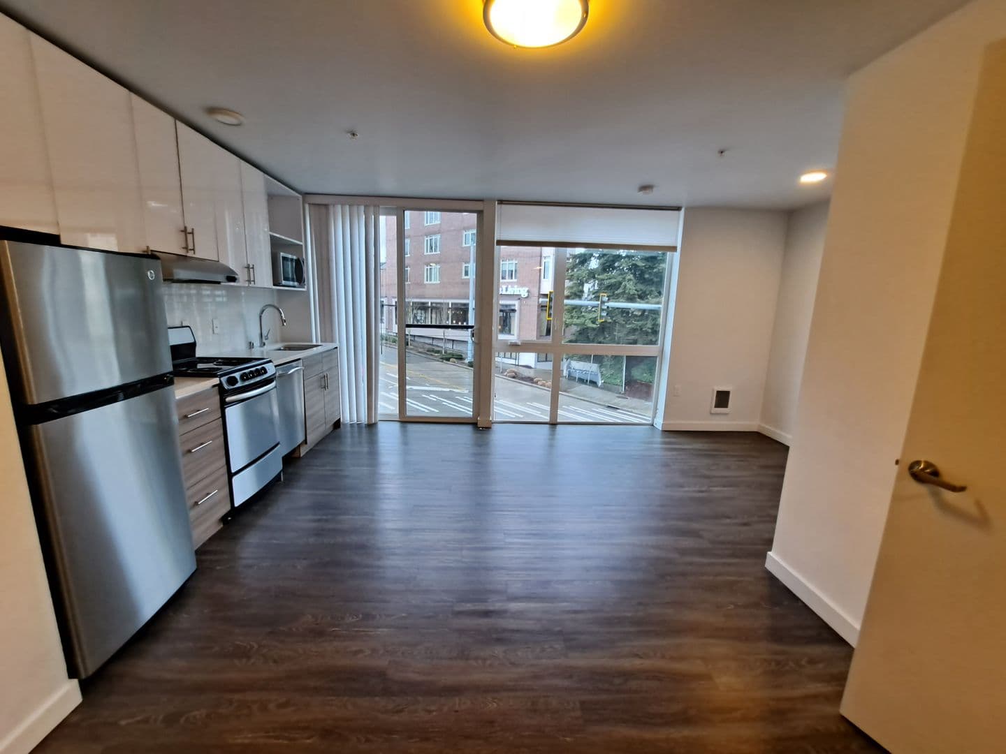 Seattle Apartment: 2302 E Denny Way