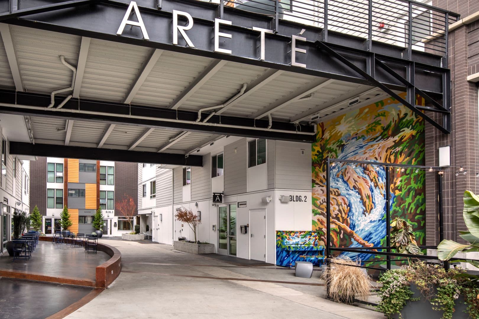 Kirkland Apartment: 450 Central Way