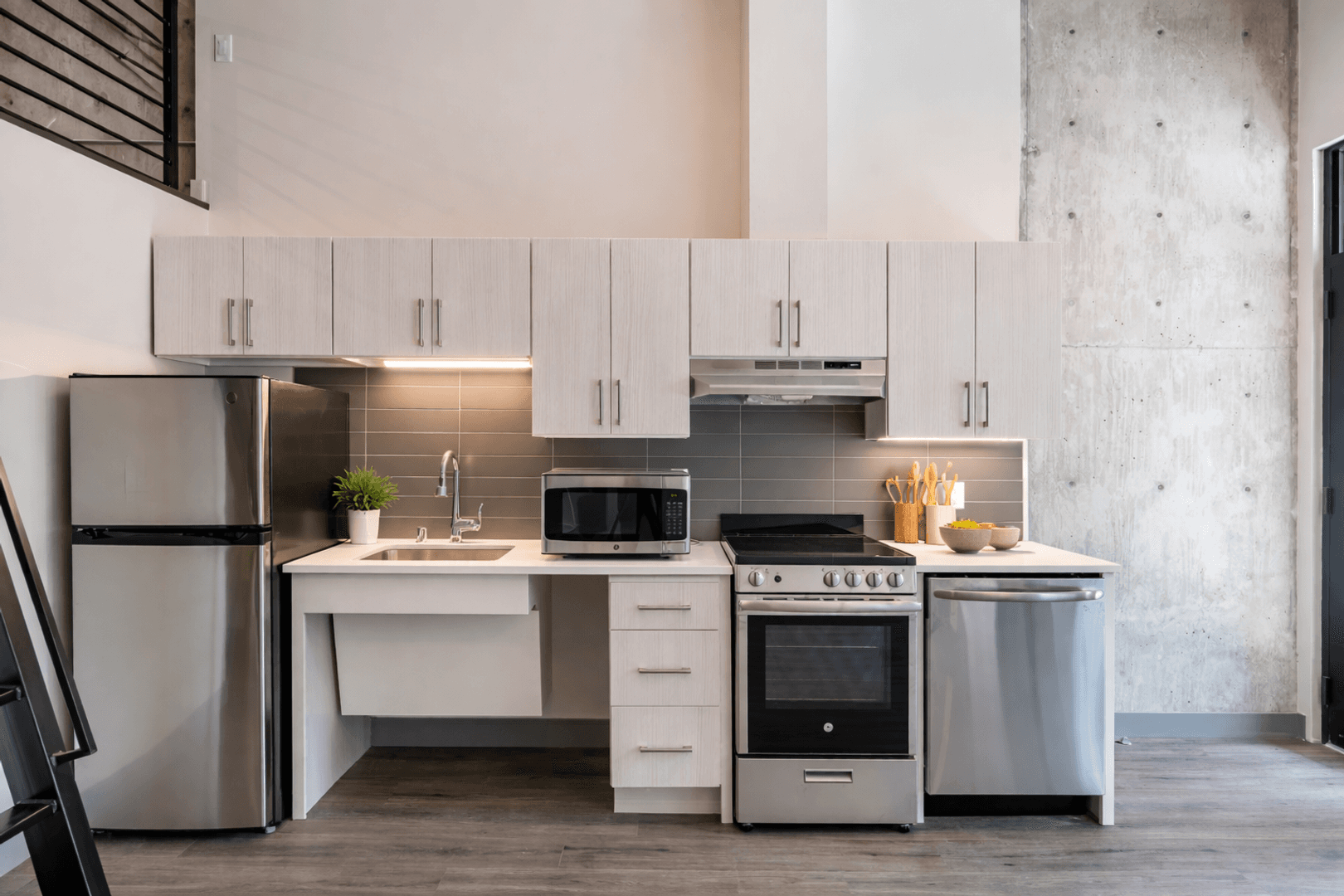 Seattle Apartment: 6301 15th Ave NW