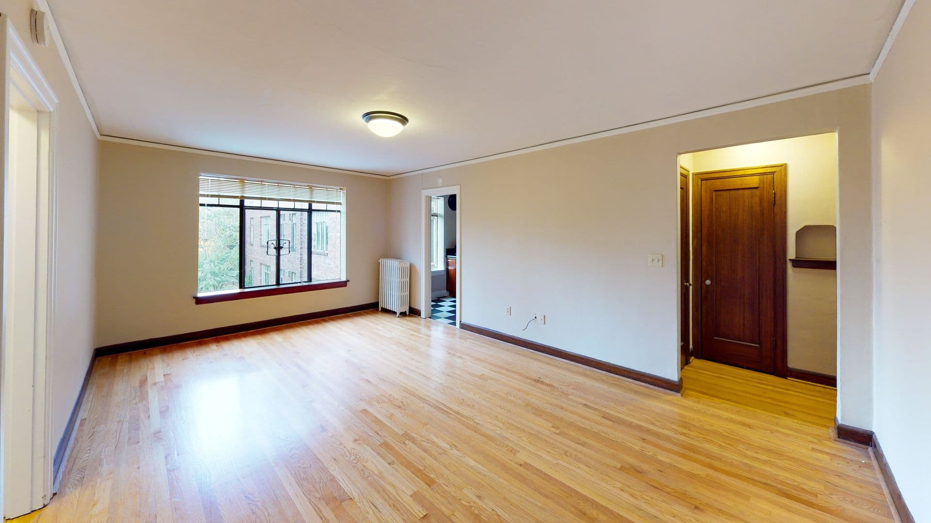 Seattle Apartment: 505 Boylston Ave E