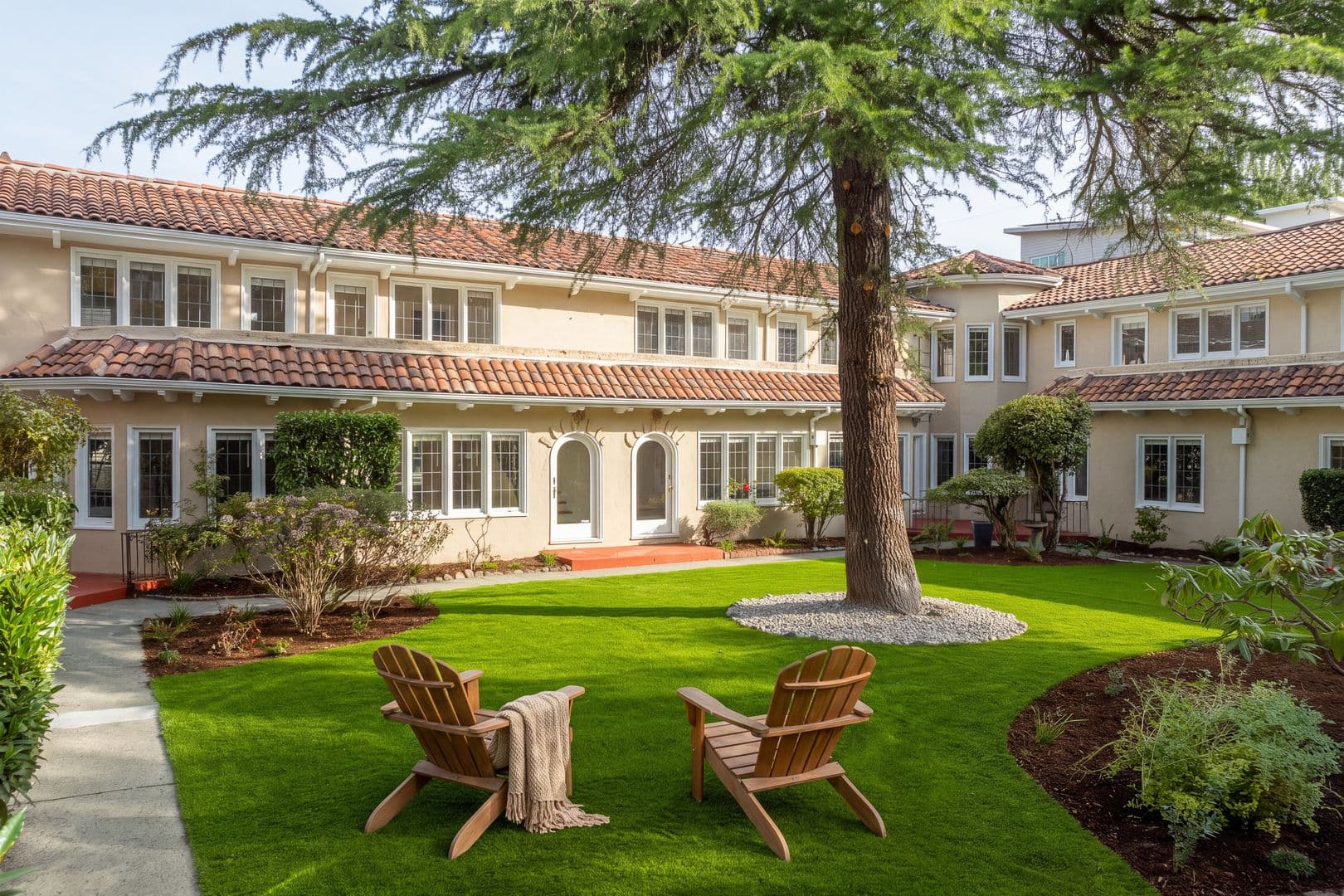 Seattle Apartment: 1710 E Denny Way