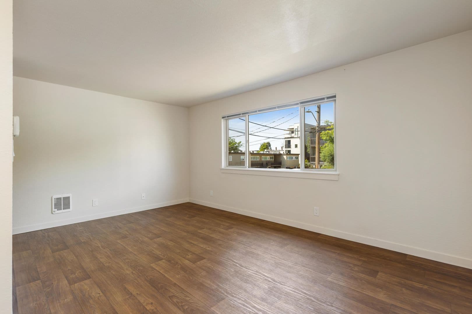 Seattle Apartment: 3919 S Pearl St