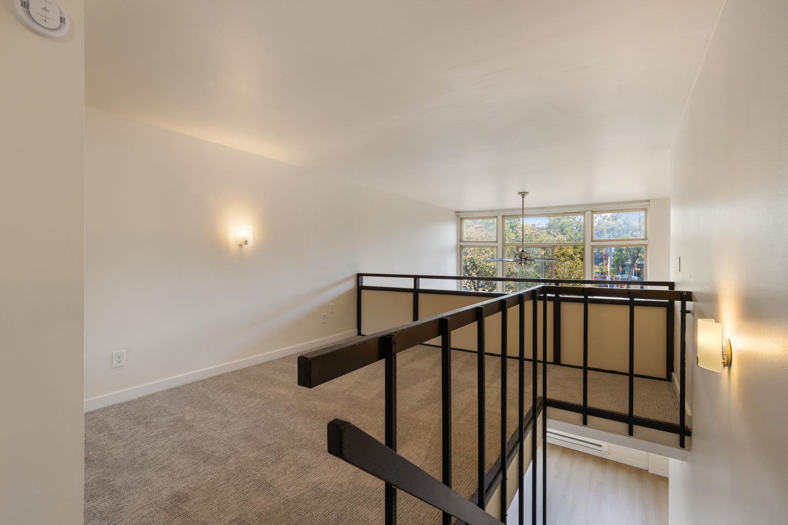 Seattle Apartment: 312 Harvard Ave E