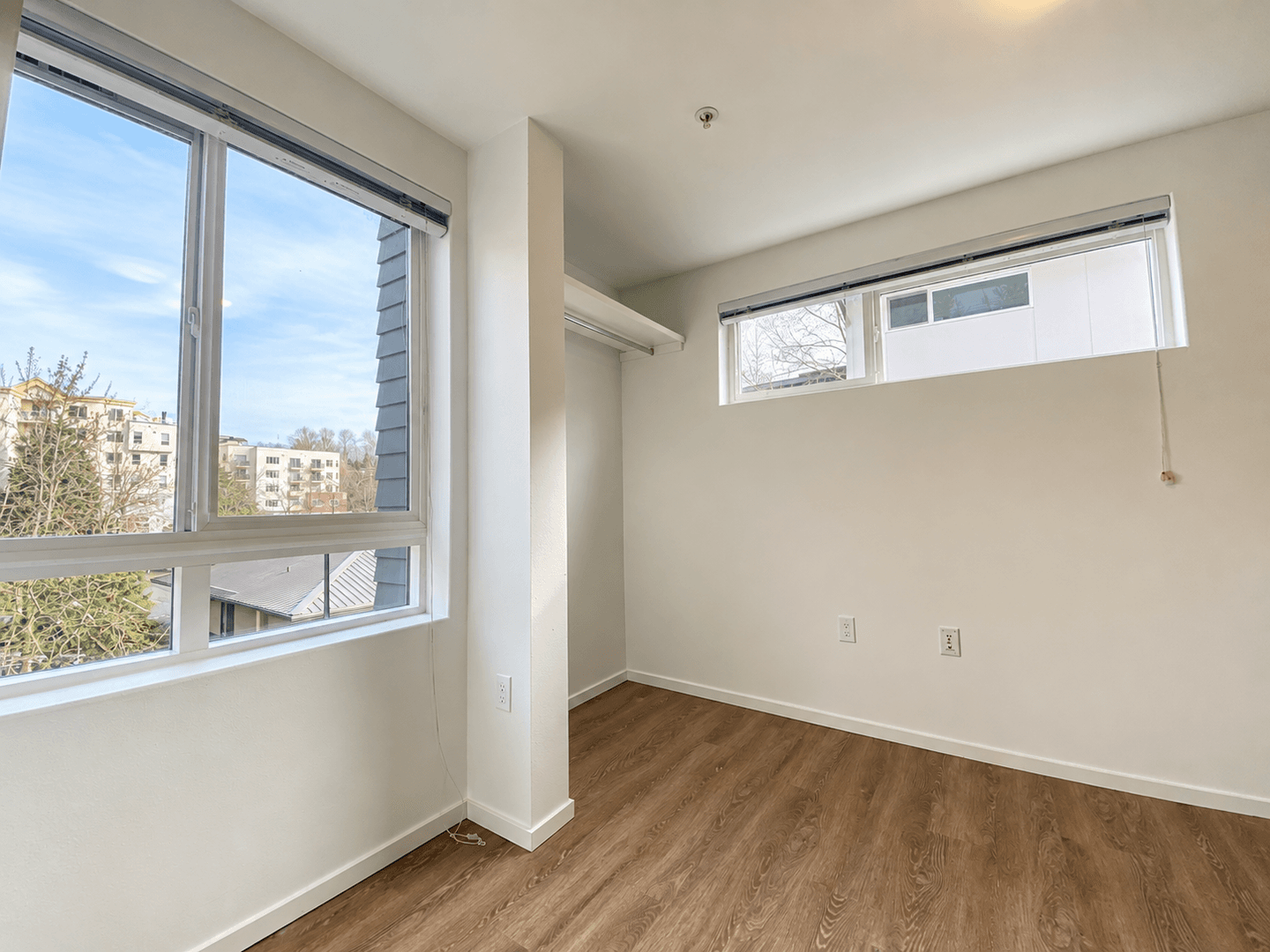 Kirkland Apartment: 450 Central Way